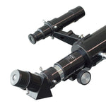 close up detail of the eypiece, focuser and finderscope on the Saxon 607 telescope